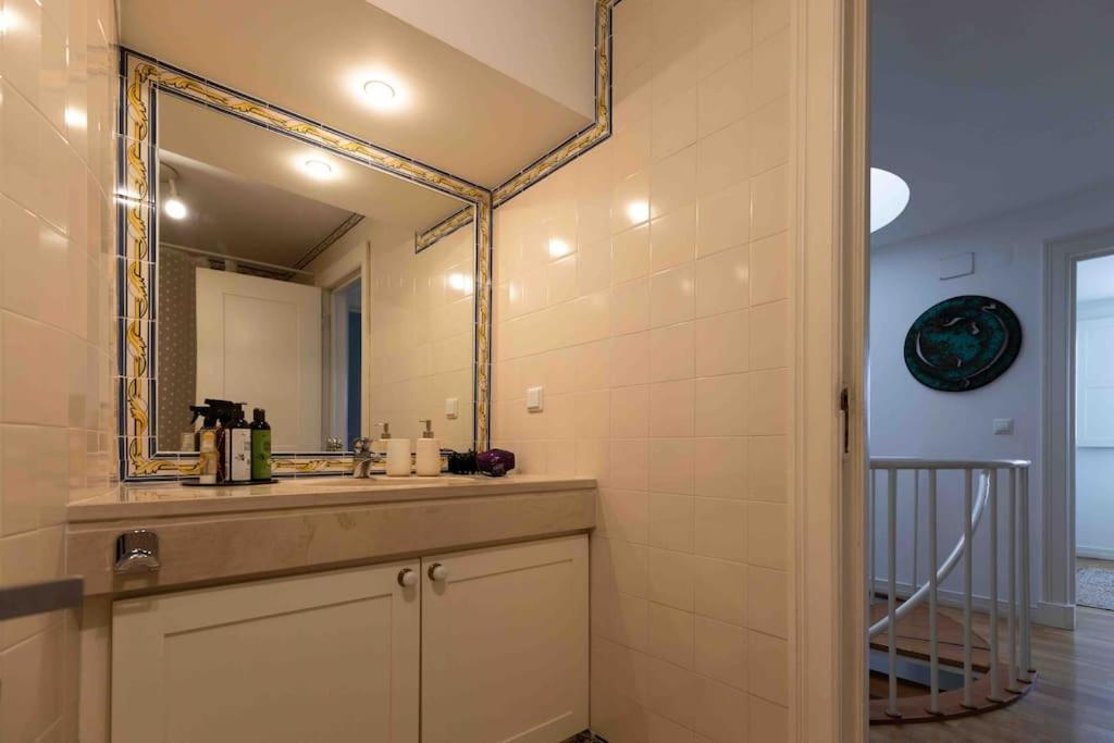 Apartment Historical 3 Bedroom Duplex In Lissabon
