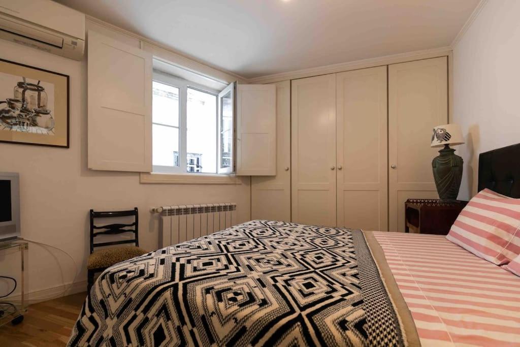 Historical 3 Bedroom Duplex In Lissabon