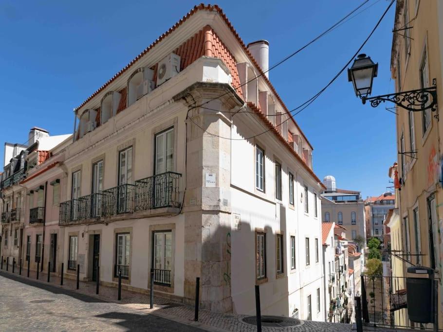 Historical 3 Bedroom Duplex In Lissabon