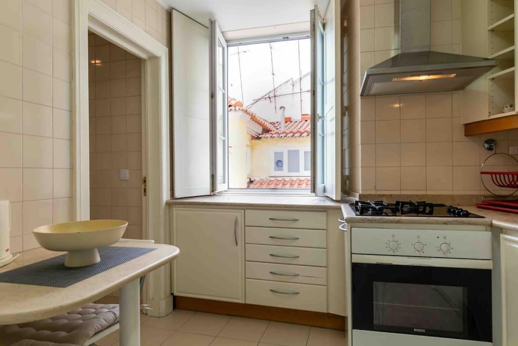 Apartment Historical 3 Bedroom Duplex In
